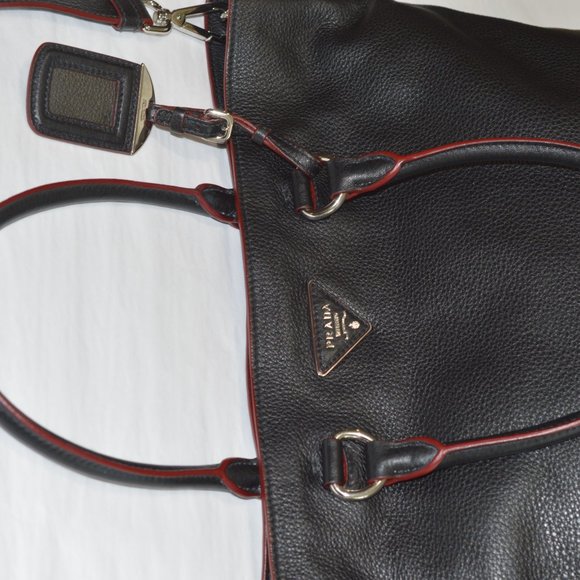 New Prada Crossbody Tote in Silver Perfect Thickness Italian Leather W Tags - Picture 7 of 12